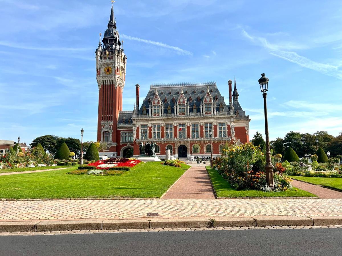 Apartament Le Ba Roc Calais Zewnętrze zdjęcie